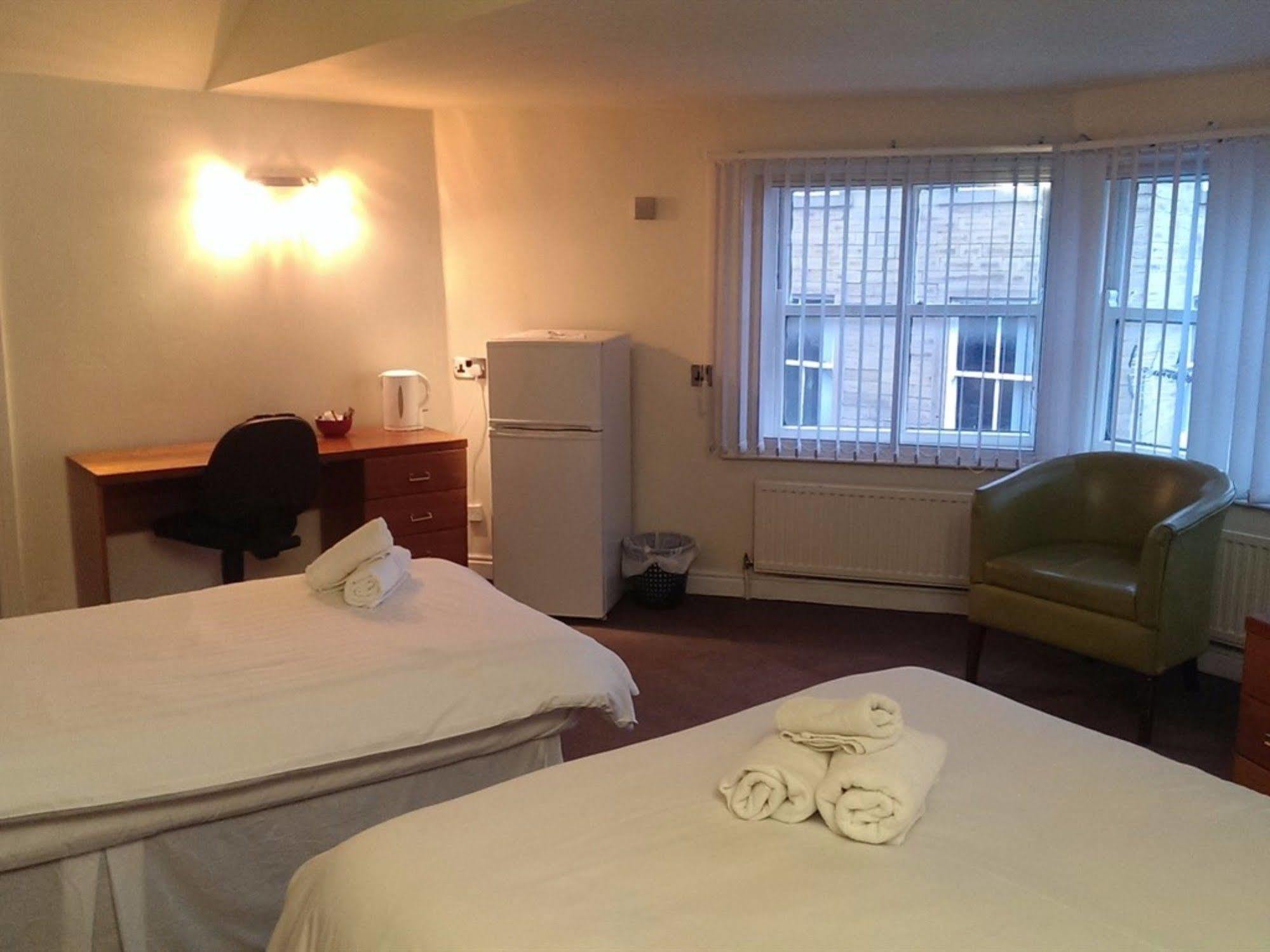 Huddersfield Hotel Exterior foto